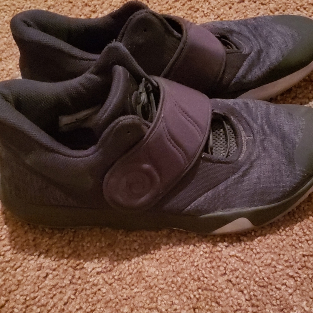 Nike KD shoes